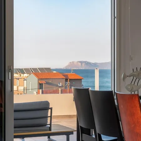 Mira Sea View * Ханья