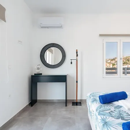 Holiday home Mira Sea View